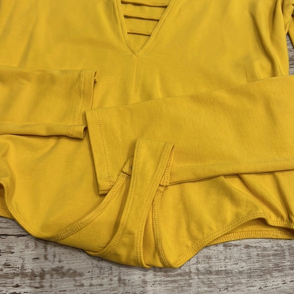 Express Mustard Bodysuit - Picture 5 of 5
